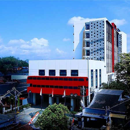 Hotel Fortunagrande Jember Luaran gambar