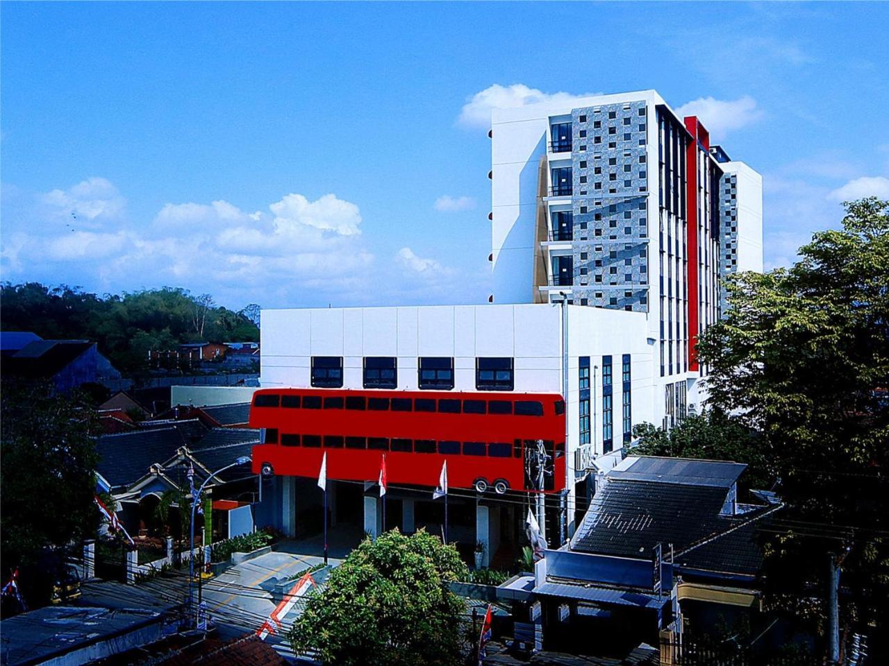 Hotel Fortunagrande Jember Luaran gambar