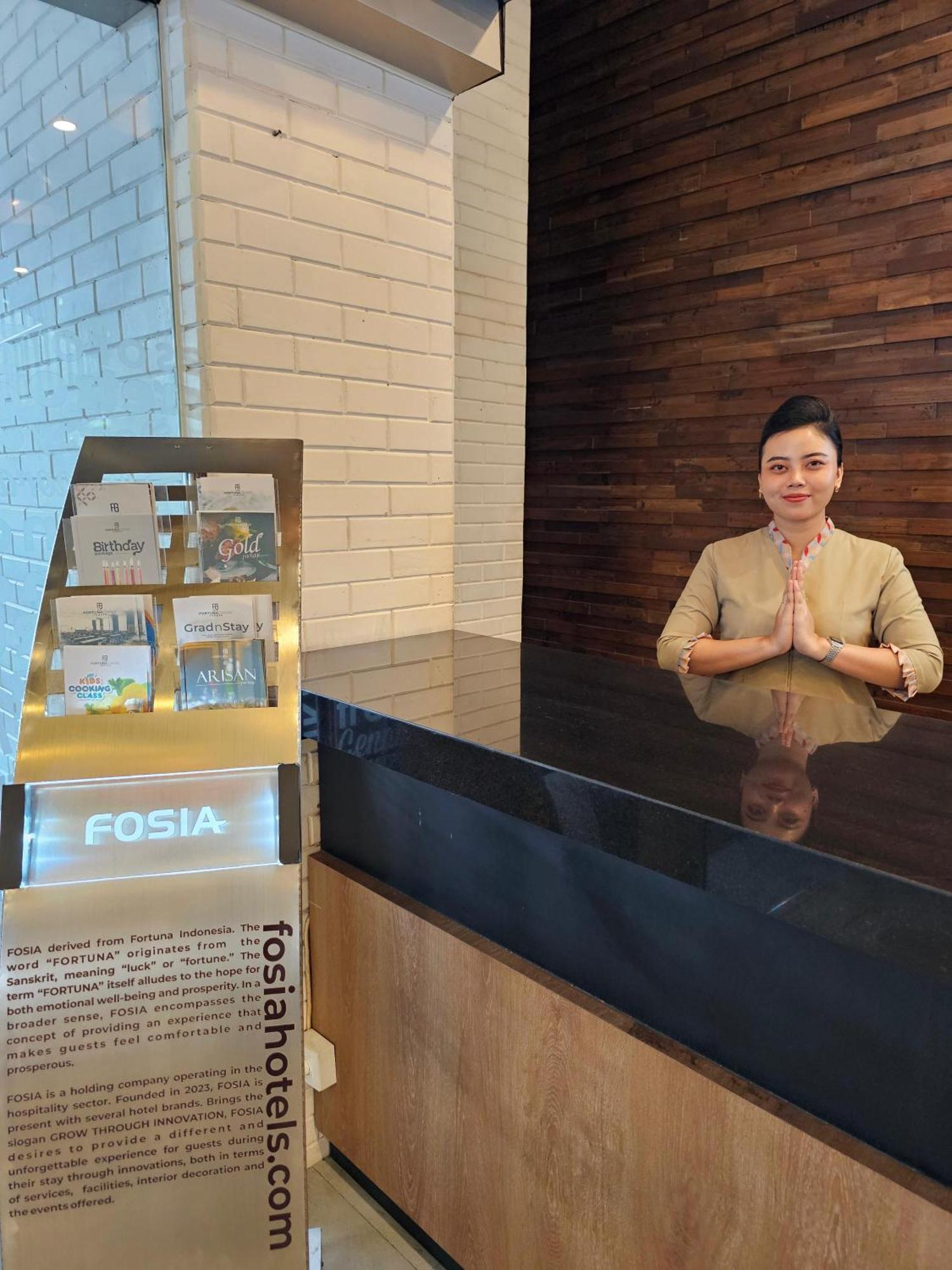 Hotel Fortunagrande Jember Luaran gambar